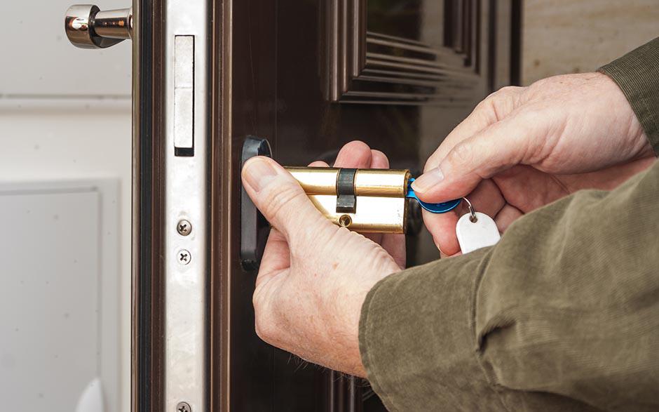 rapidité serrurier ouverture de porte Massy